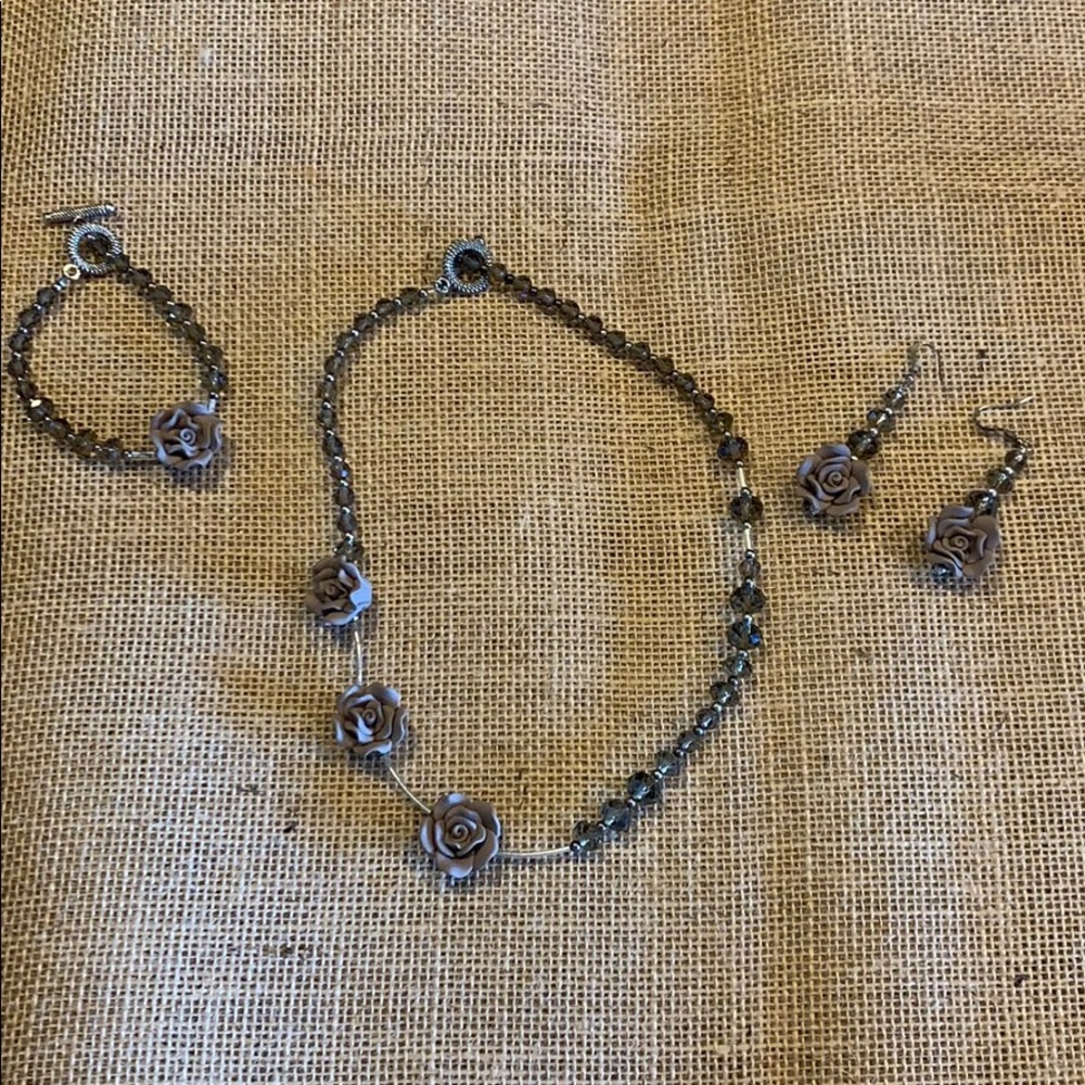 Floral beaded trio. 3- piece set.